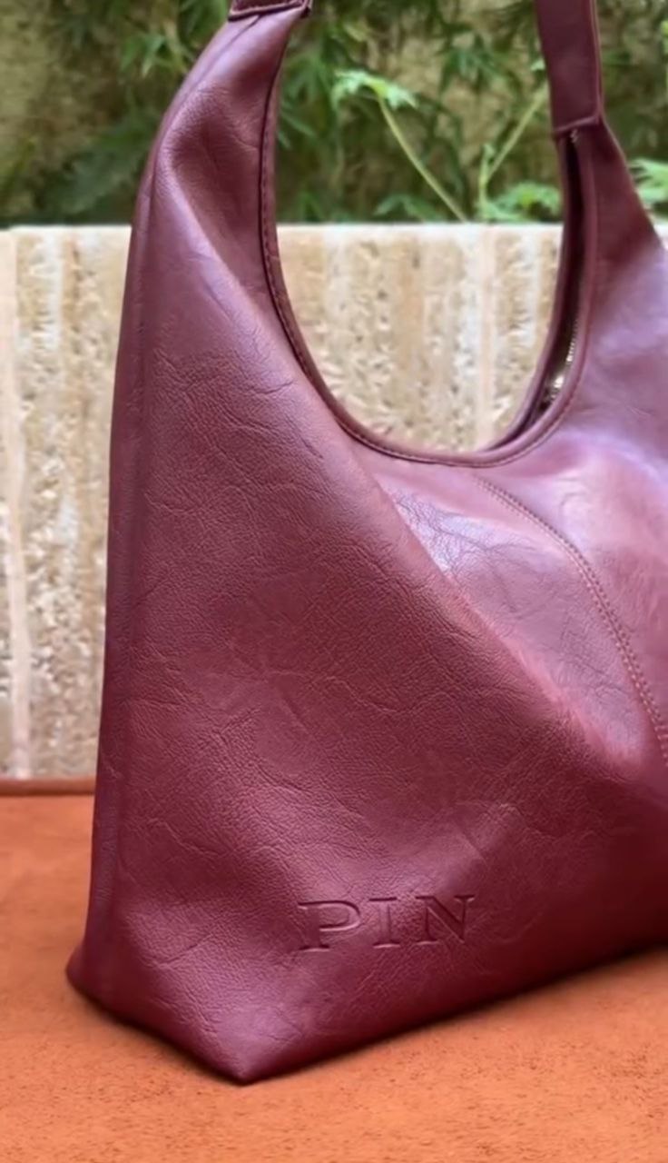 hobo sac  nouvaux modele tendance 2025